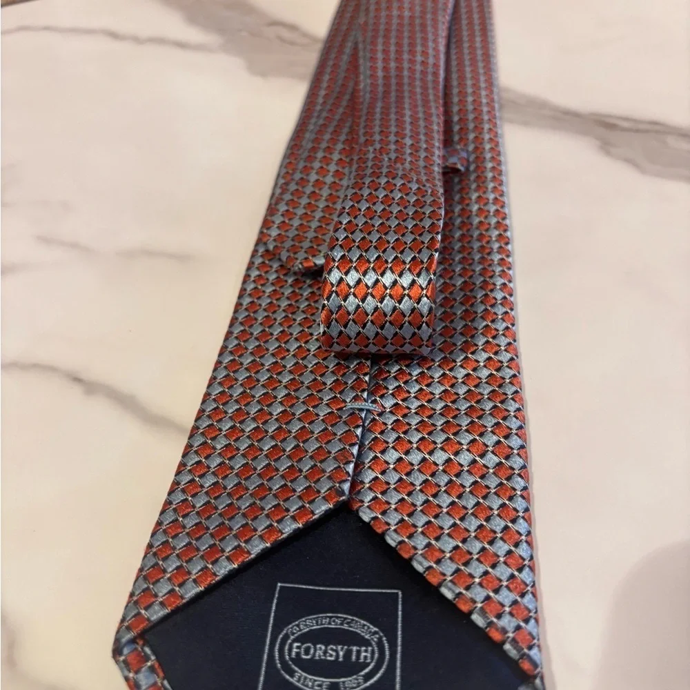 Sophisticated Red and Gray Checkered Men's Tie